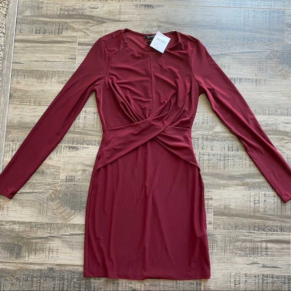 NWT burgundy long sleeved dress